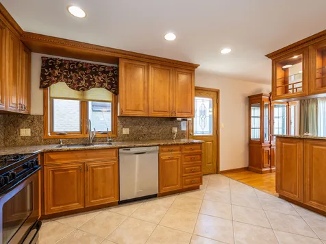 9227 Merrill Avenue Morton Grove IL 60053