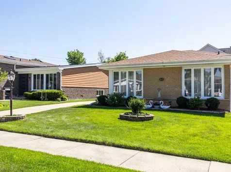 9227 Merrill Avenue Morton Grove IL 60053