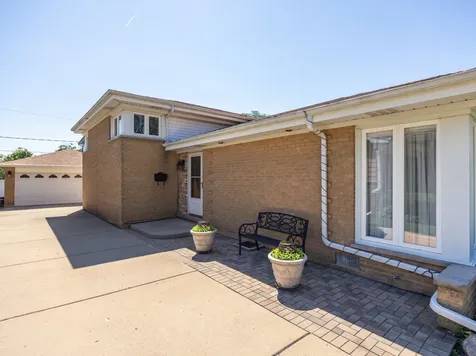 9227 Merrill Avenue Morton Grove IL 60053