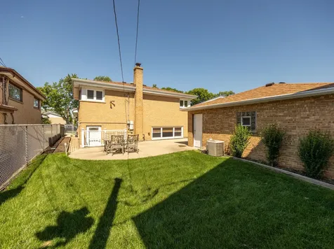 9227 Merrill Avenue Morton Grove IL 60053