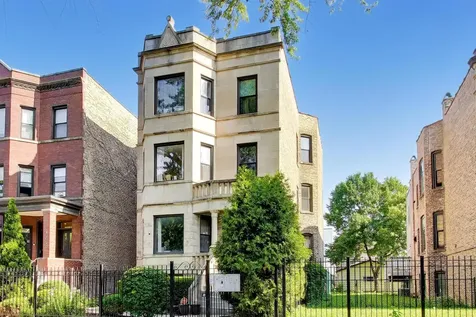 3261 West Palmer Street Chicago IL 60647