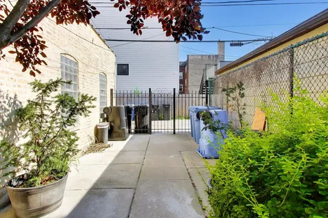 3261 West Palmer Street Chicago IL 60647