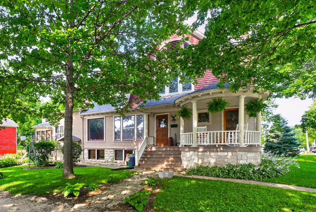 120 Elmwood Place Sandwich IL 60548