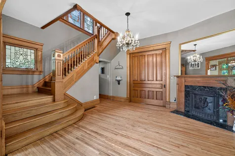 120 Elmwood Place Sandwich IL 60548