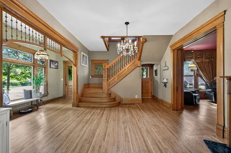 120 Elmwood Place Sandwich IL 60548