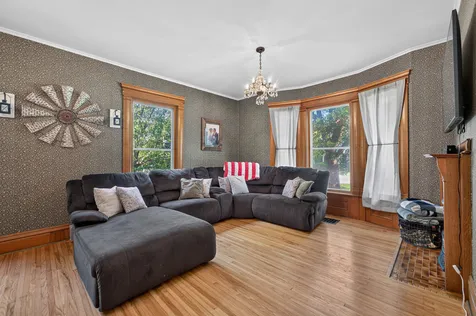 120 Elmwood Place Sandwich IL 60548