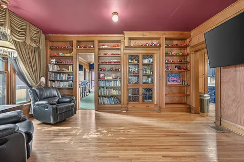 120 Elmwood Place Sandwich IL 60548