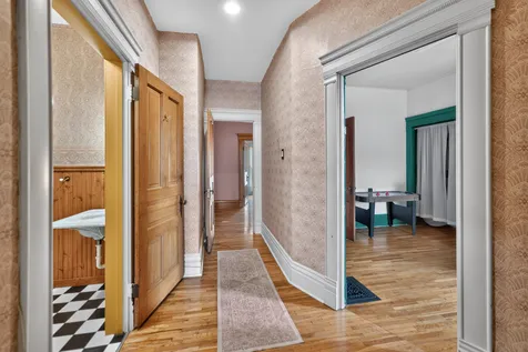120 Elmwood Place Sandwich IL 60548