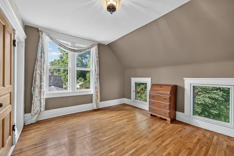 120 Elmwood Place Sandwich IL 60548