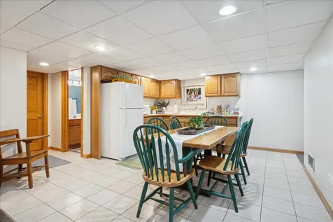 15 Mulberry Drive Hawthorn Woods IL 60047