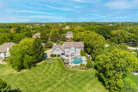 15 Mulberry Drive Hawthorn Woods IL 60047