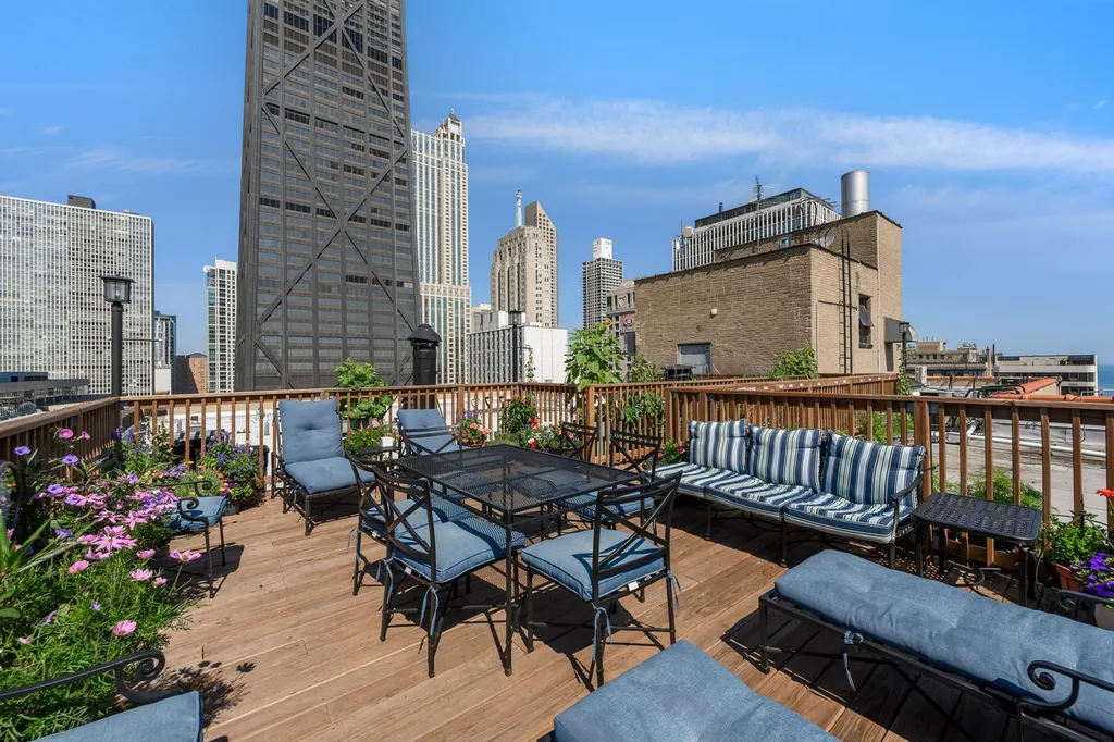 222 East Chestnut Street Chicago IL 60611
