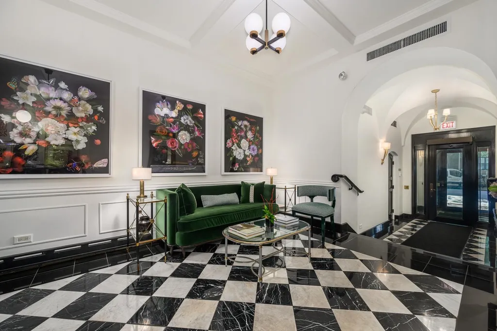222 East Chestnut Street Chicago IL 60611