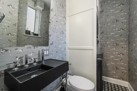 222 East Chestnut Street Chicago IL 60611