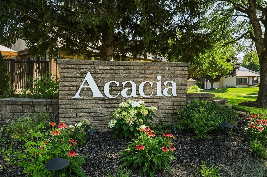 177 Cascade Drive Indian Head Park IL 60525