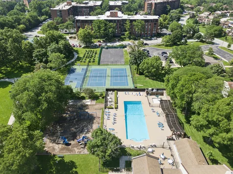 177 Cascade Drive Indian Head Park IL 60525