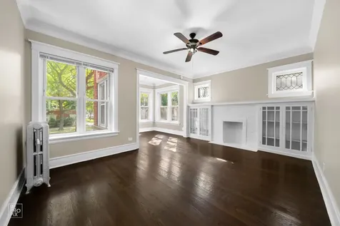 4500 North Whipple Street Chicago IL 60625