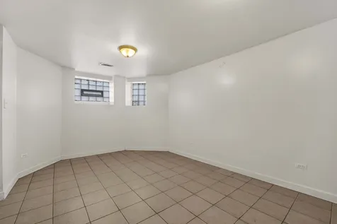 2714 West Lexington Street Chicago IL 60612