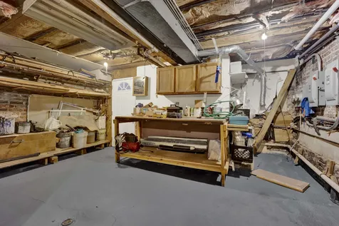 2714 West Lexington Street Chicago IL 60612