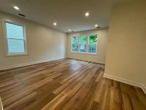 2522 West Charleston Street Chicago IL 60647