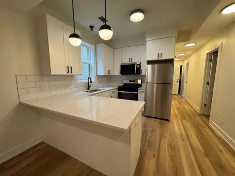 2522 West Charleston Street Chicago IL 60647