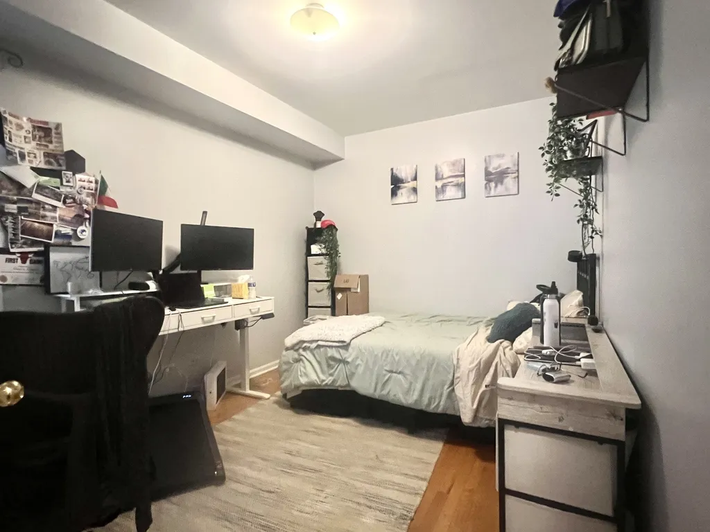 1522 North Bosworth Avenue Chicago IL 60642