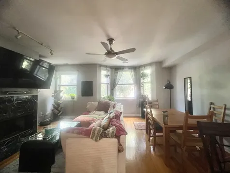 1522 North Bosworth Avenue Chicago IL 60642