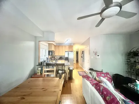 1522 North Bosworth Avenue Chicago IL 60642