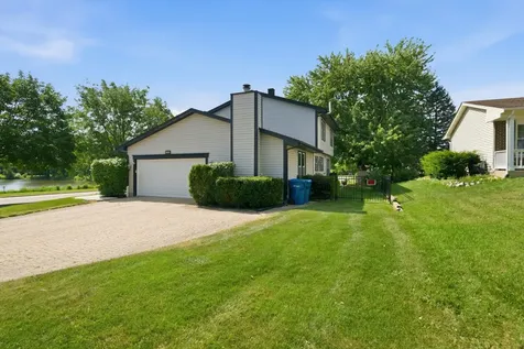 701 Bayberry Drive Bartlett IL 60103