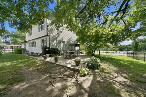 701 Bayberry Drive Bartlett IL 60103