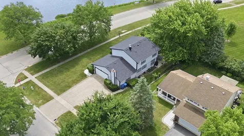 701 Bayberry Drive Bartlett IL 60103