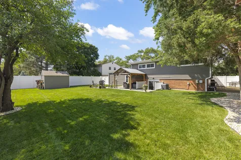 15W621 Diversey Avenue Elmhurst IL 60126