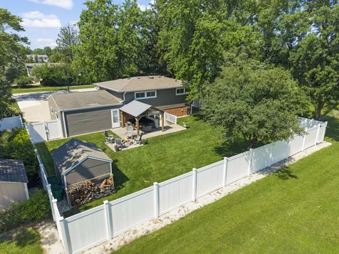 15W621 Diversey Avenue Elmhurst IL 60126