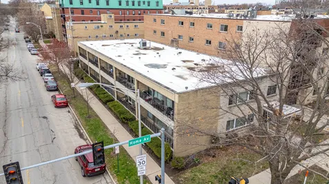 1008 Washington Boulevard Oak Park IL 60302