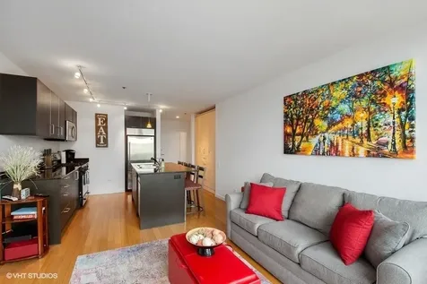 653 North Kingsbury Street Chicago IL 60654
