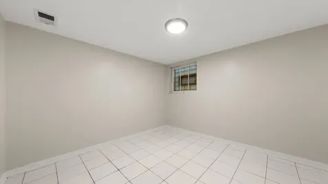5311 West Henderson Street Chicago IL 60641