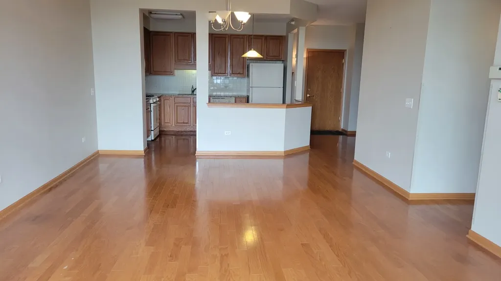 5155 Madison Street Skokie IL 60077