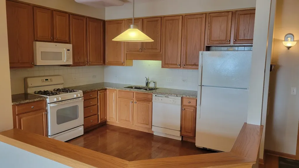 5155 Madison Street Skokie IL 60077