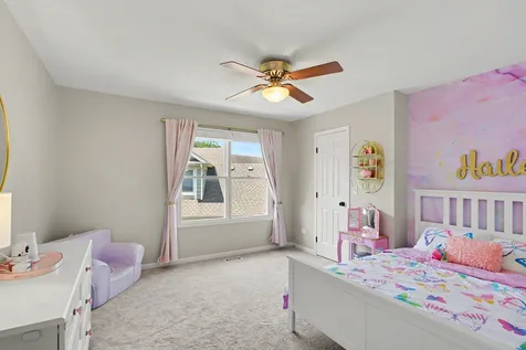 1204 North Oakridge Court Palatine IL 60067