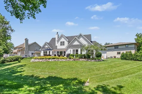 1204 North Oakridge Court Palatine IL 60067