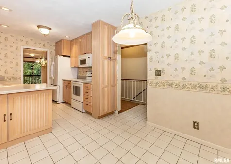 3407 41ST Street Moline IL 61256