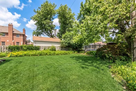 19 North Seminary Avenue Park Ridge IL 60068