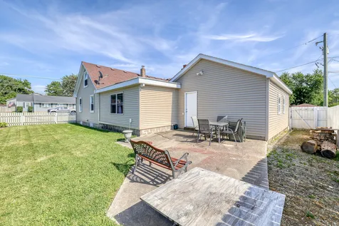 220 South First Street Elburn IL 60119