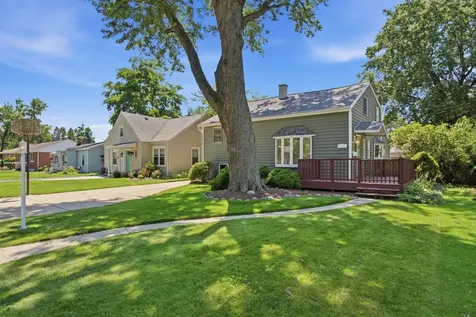 126 South Lodge Lane Lombard IL 60148