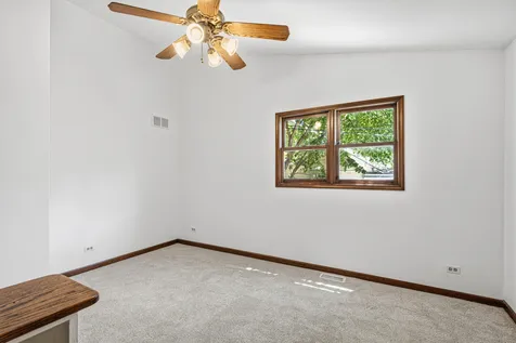 126 South Lodge Lane Lombard IL 60148