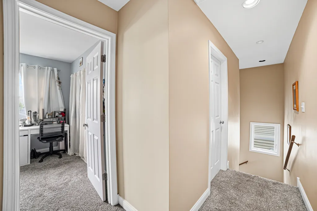 6216 West 60th Street Chicago IL 60638