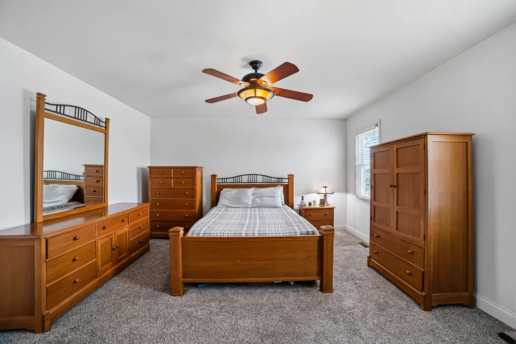 6216 West 60th Street Chicago IL 60638