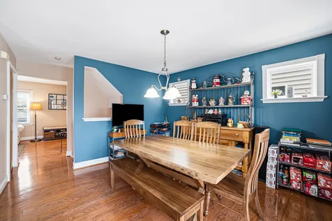 6216 West 60th Street Chicago IL 60638