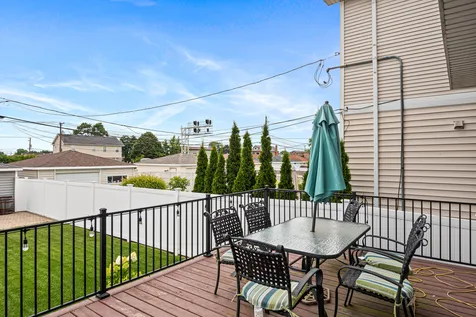 6216 West 60th Street Chicago IL 60638