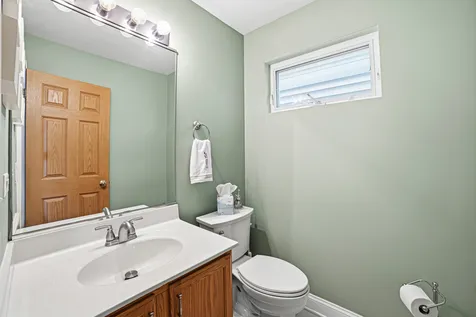 6216 West 60th Street Chicago IL 60638
